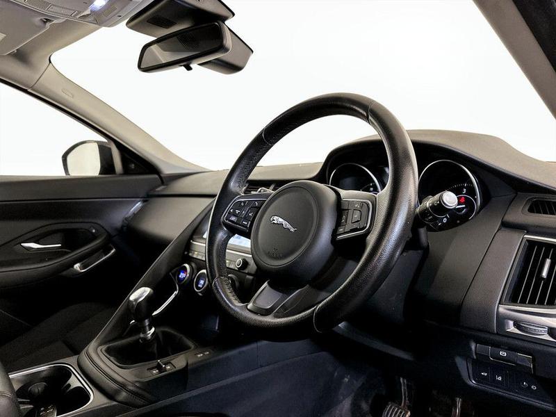 Used Jaguar E-Pace 2019 for sale - 76776775: Photo 16