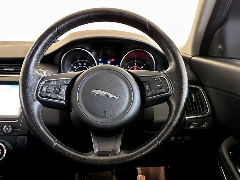 Used Jaguar E-Pace 2019 for sale - 76776775: Photo 17