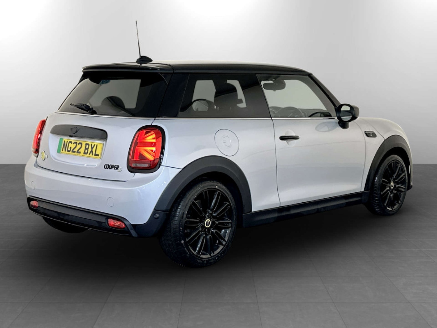 Used MINI Hatch 2022 for sale - 77247825: Photo 10