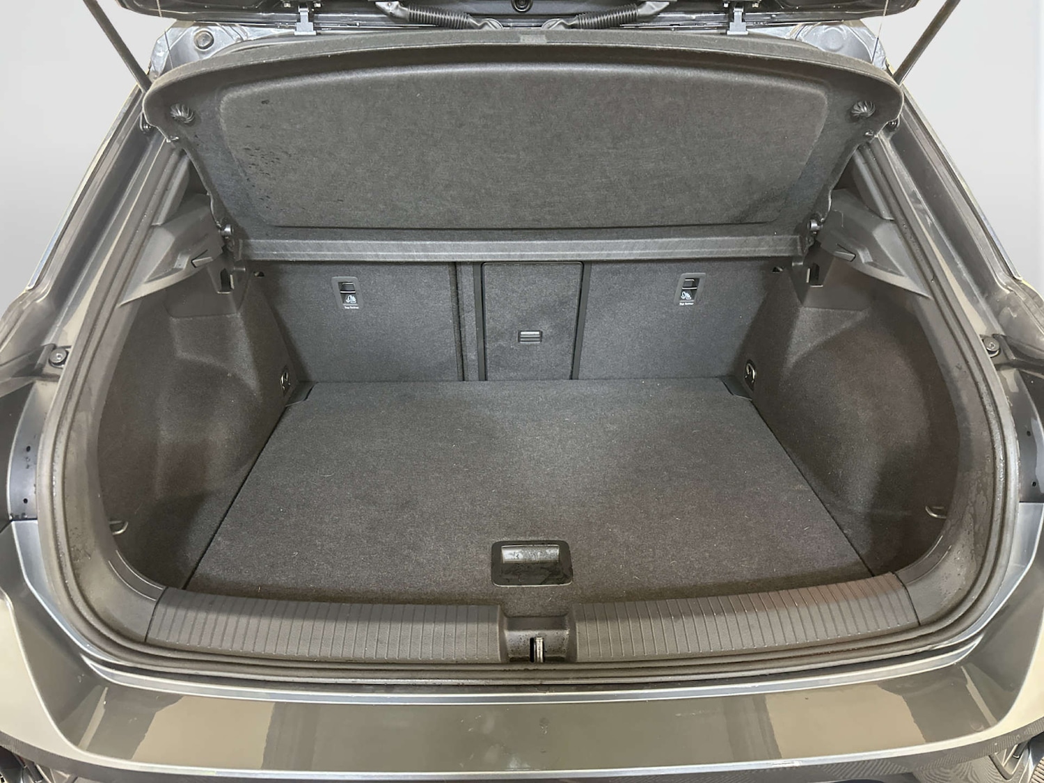 Used Volkswagen T-Roc 2024 for sale - 77850762: Photo 15