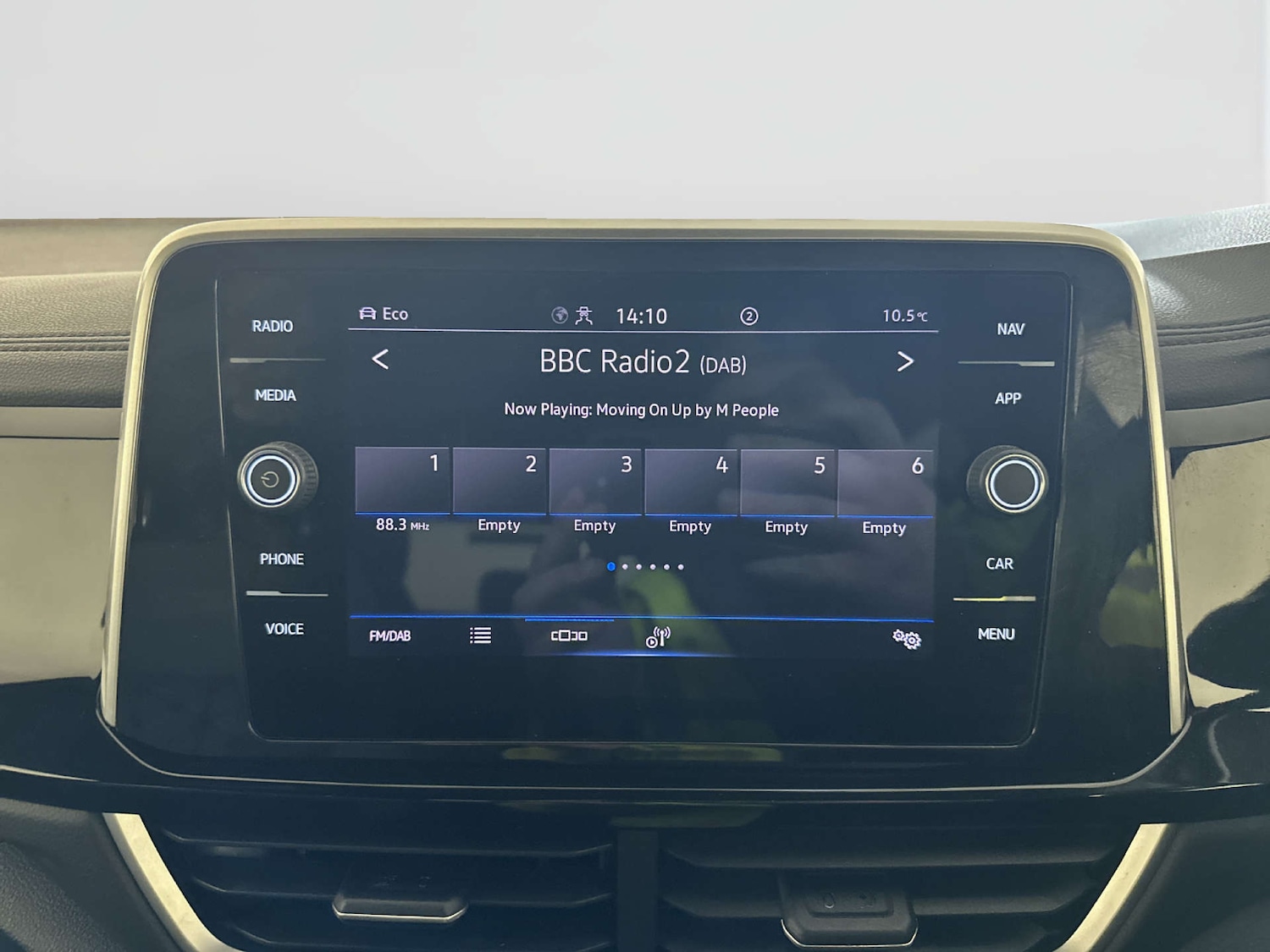 Used Volkswagen T-Roc 2024 for sale - 77850762: Photo 21