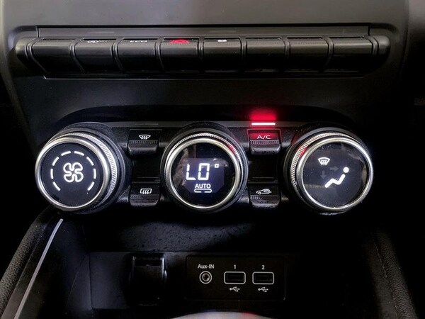 Used Renault Clio 2022 for sale - 76209347: Photo 24