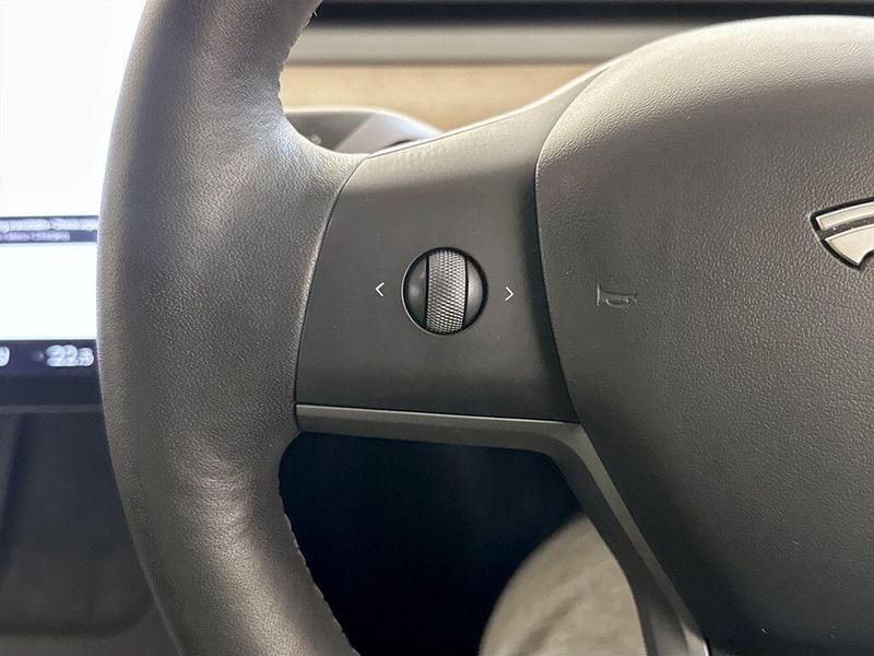 Used Tesla Model 3 2021 for sale - 76703042: Photo 17