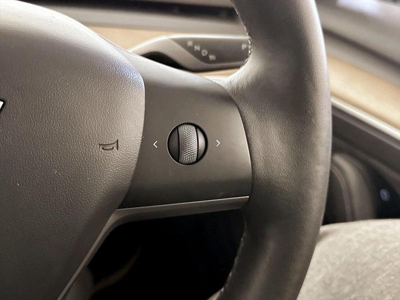 Used Tesla Model 3 2021 for sale - 76703042: Photo 18