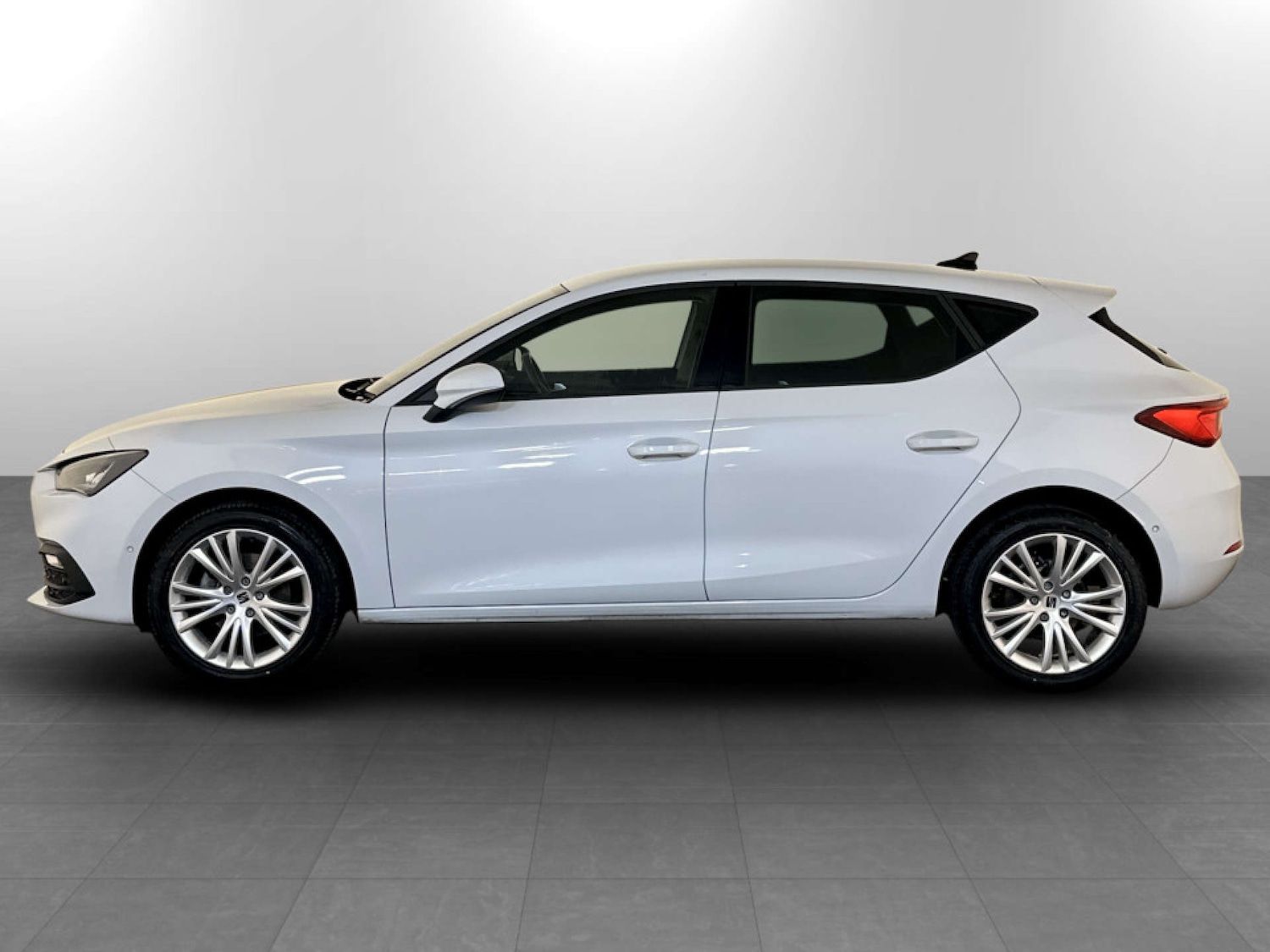 Used SEAT Leon 2021 for sale - 77184905: Photo 7