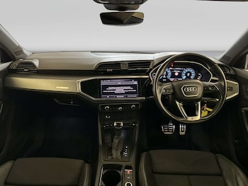 Used Audi Q3 2021 for sale - 79356978: Photo