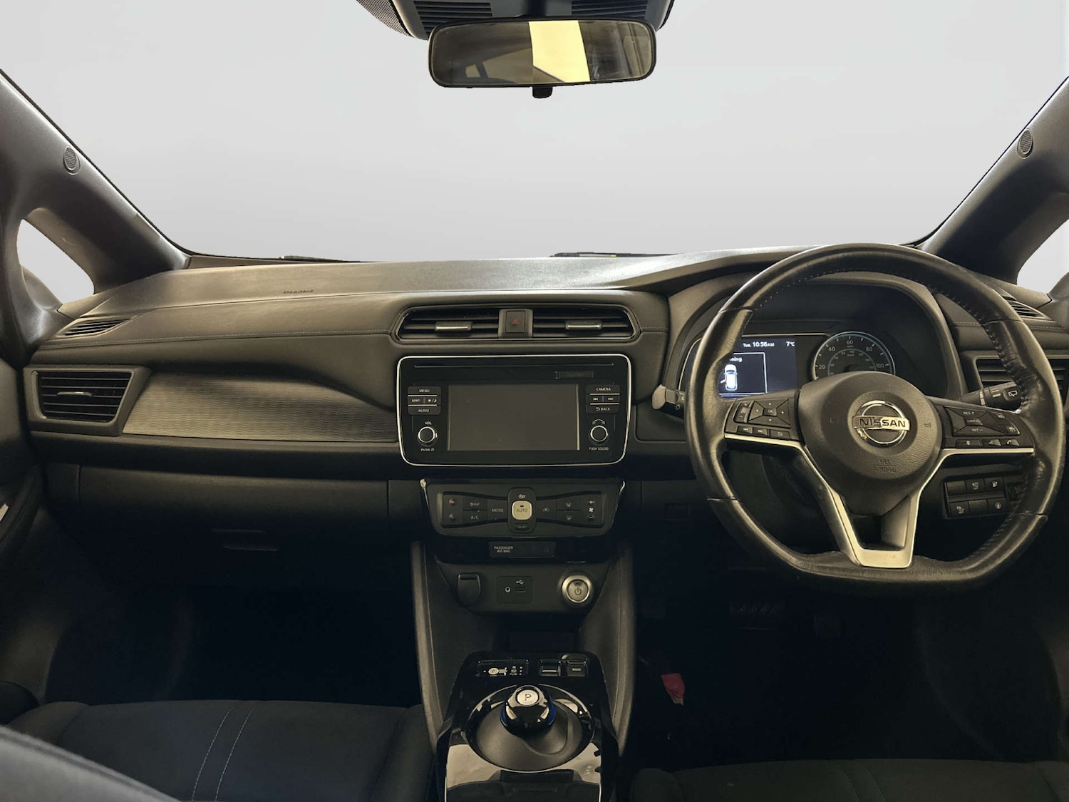 Used Nissan Leaf 2018 for sale - 78083446: Photo 3