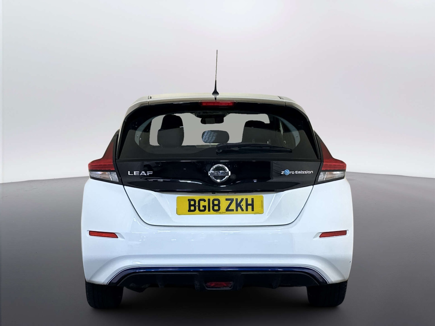 Used Nissan Leaf 2018 for sale - 78083446: Photo 9