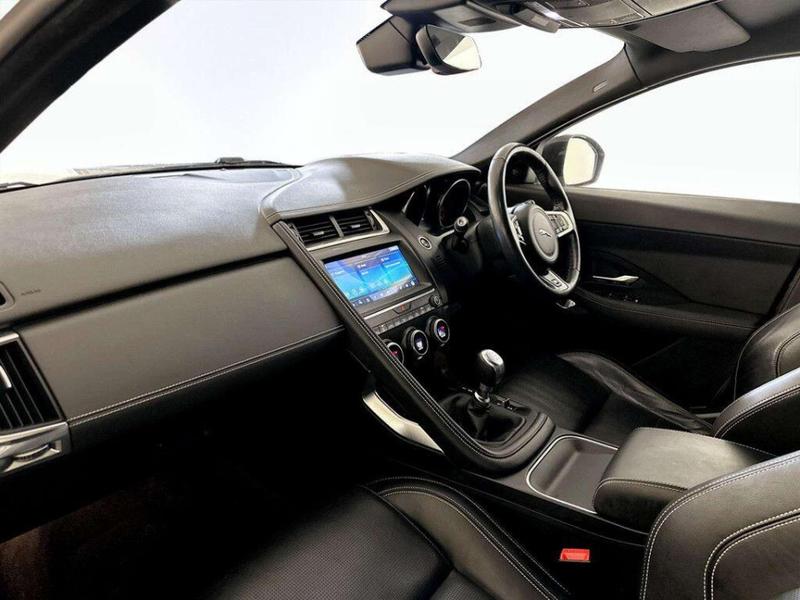 Used Jaguar E-Pace 2018 for sale - 76882532: Photo 12