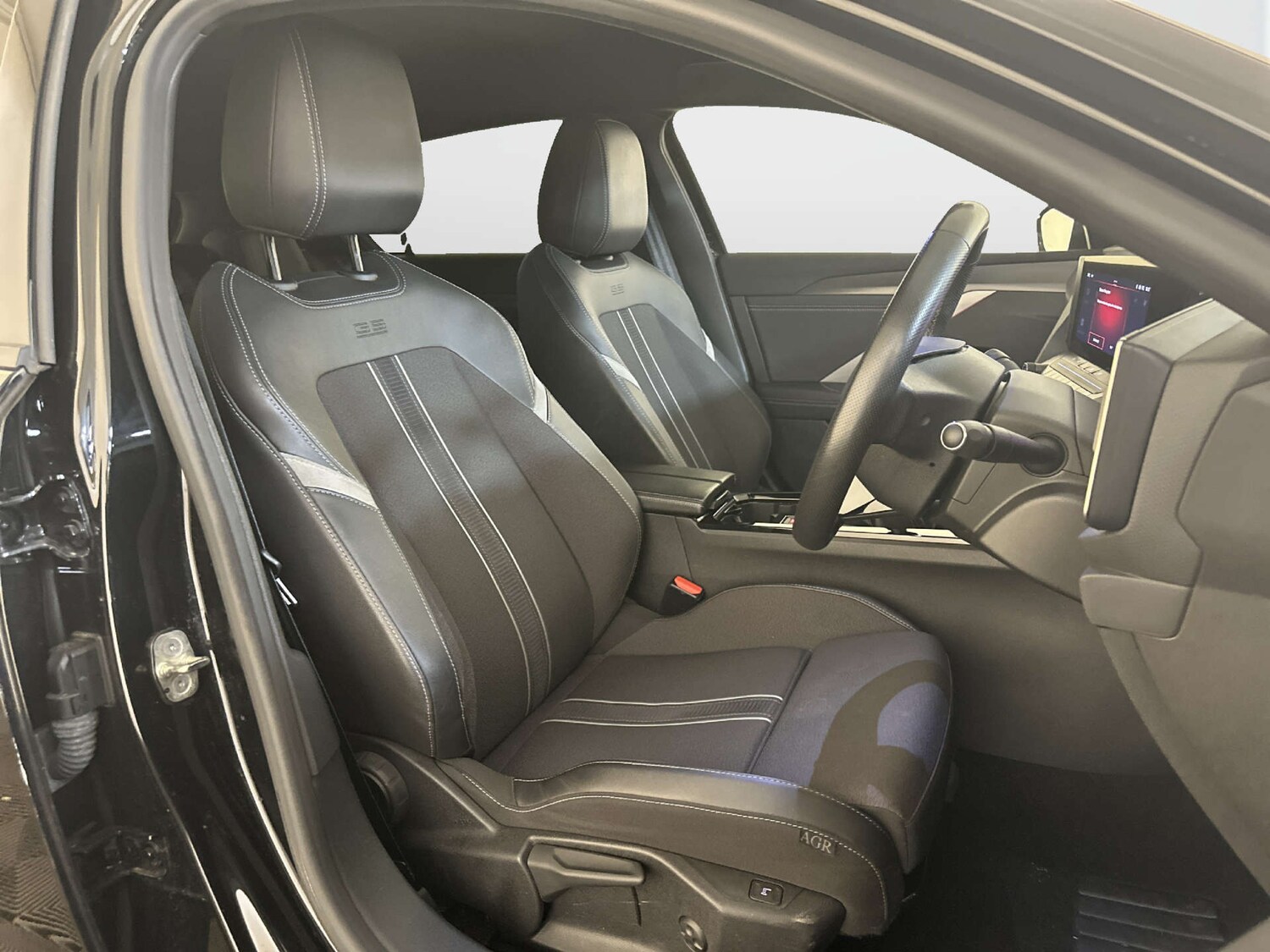 Used Vauxhall Astra 2023 for sale - 78162663: Photo 13