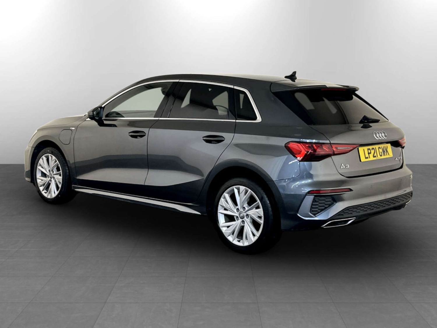 Used Audi A3 2021 for sale - 77622856: Photo 8