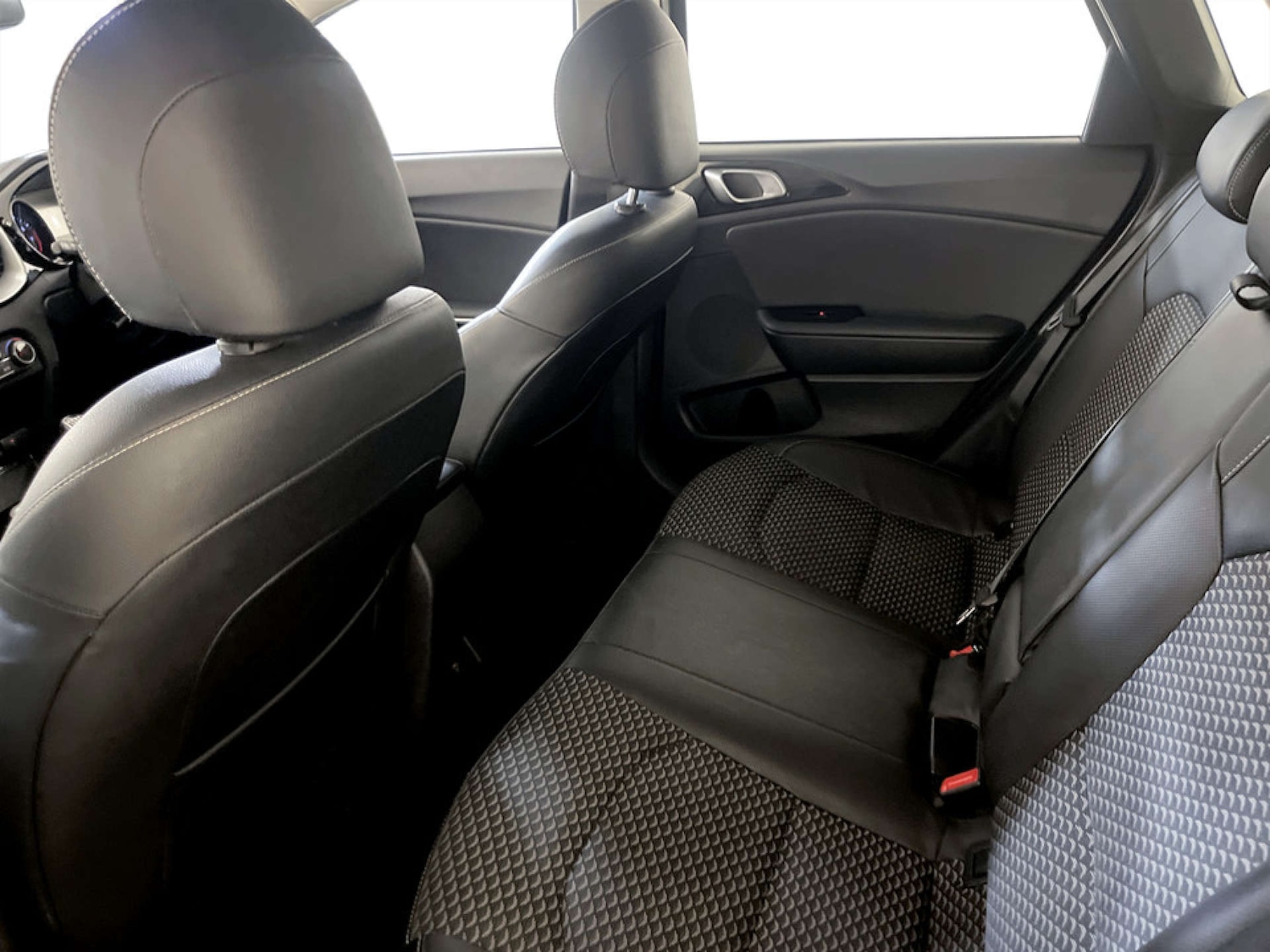 Used Kia Ceed 2022 for sale - 77185144: Photo 14