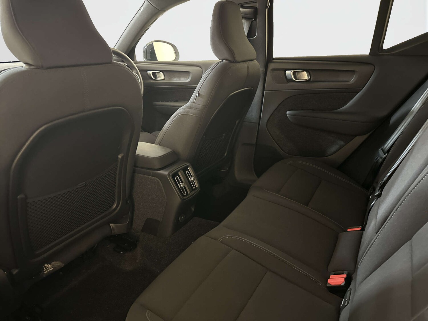 Used Volvo XC40 2024 for sale - 77917740: Photo 14