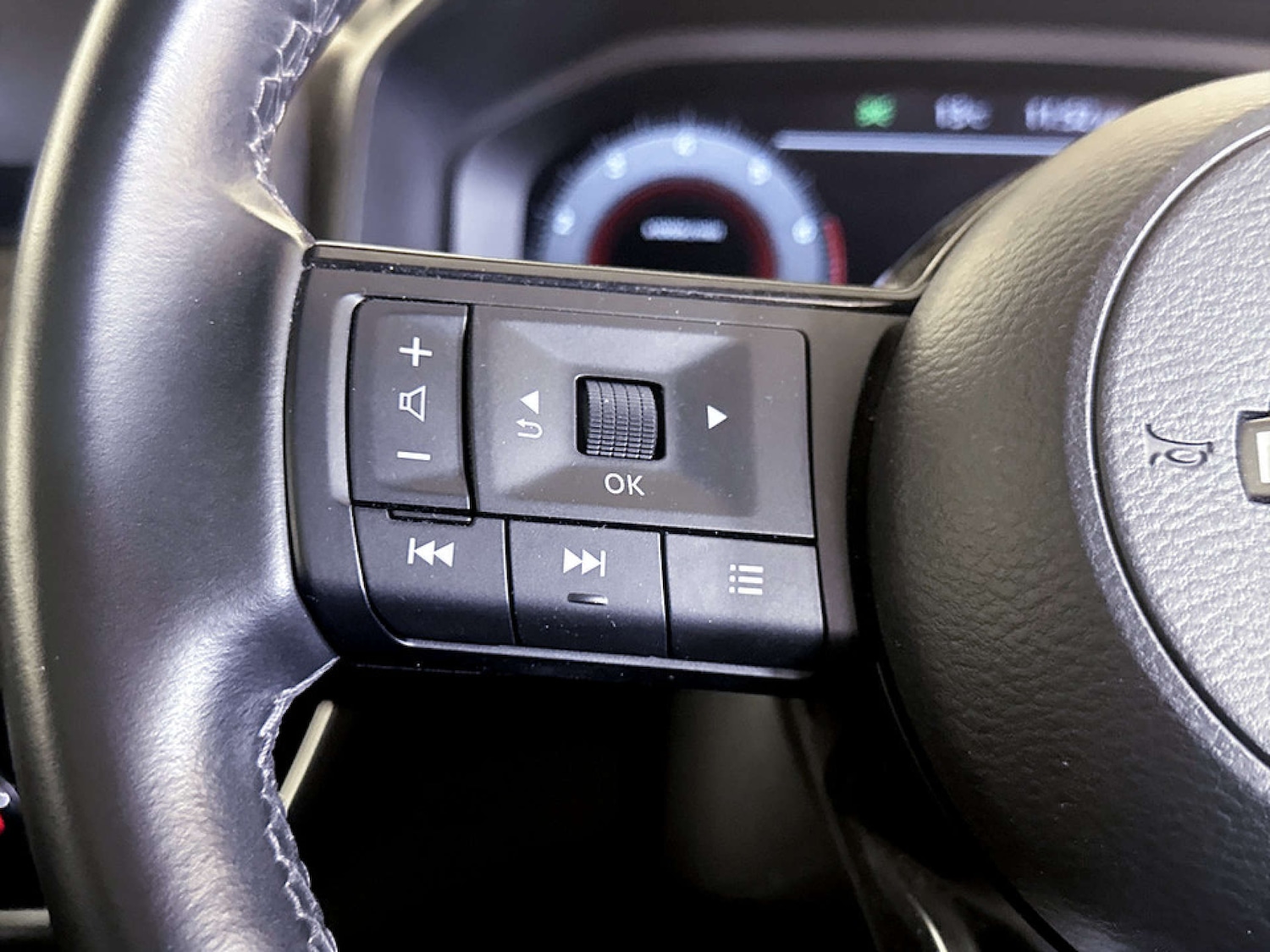 Used Nissan Qashqai 2022 for sale - 77185273: Photo 18