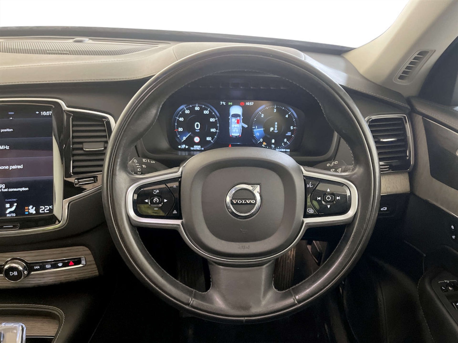 Used Volvo XC90 2020 for sale - 77328626: Photo 17