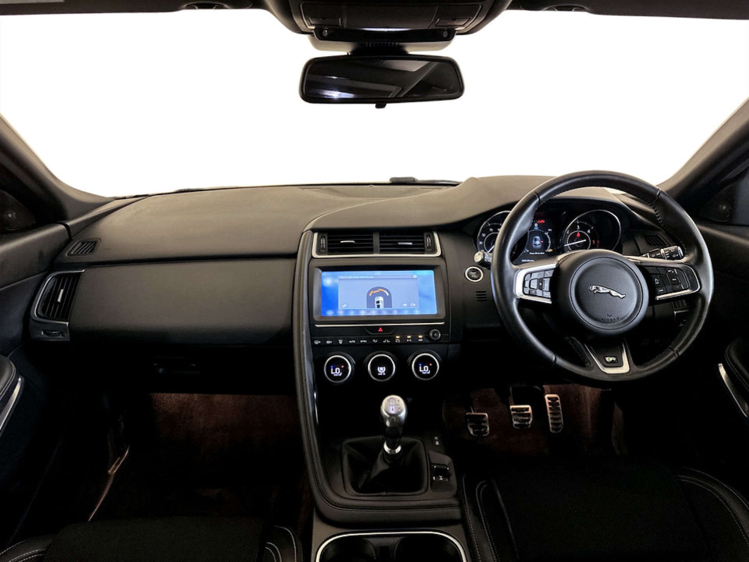 Used Jaguar E-Pace 2019 for sale - 77185351: Photo 3