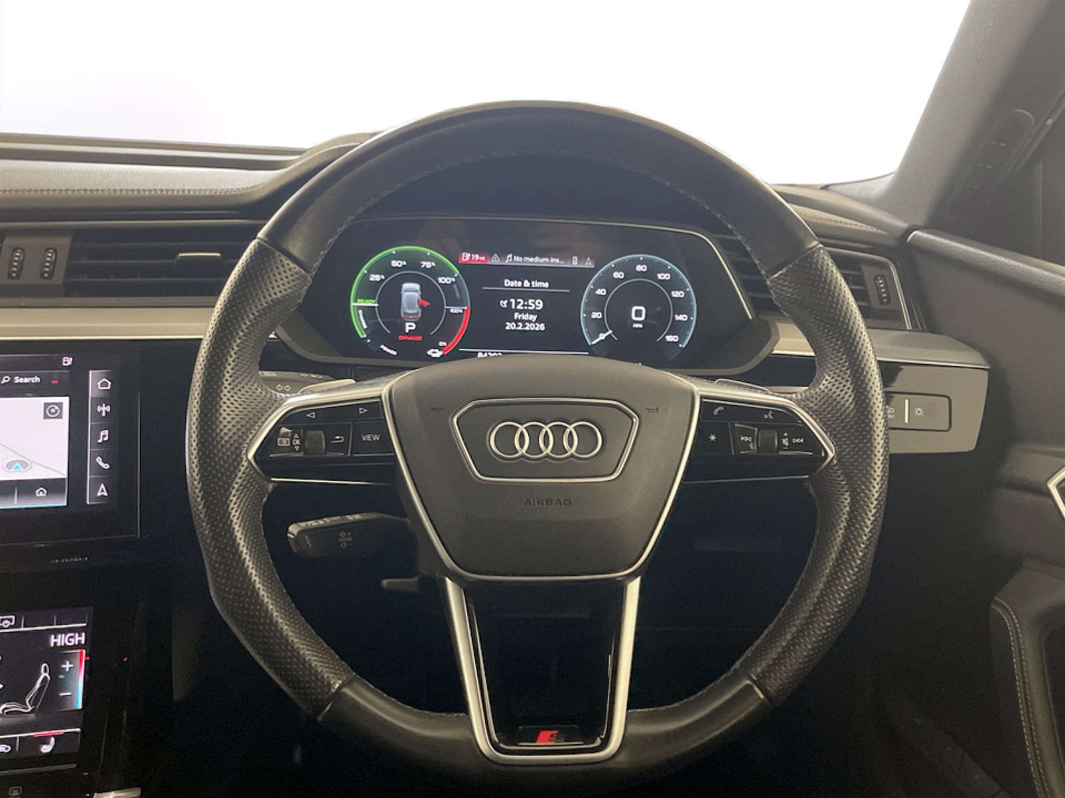 Used Audi e-tron 2022 for sale - 77618861: Photo 16
