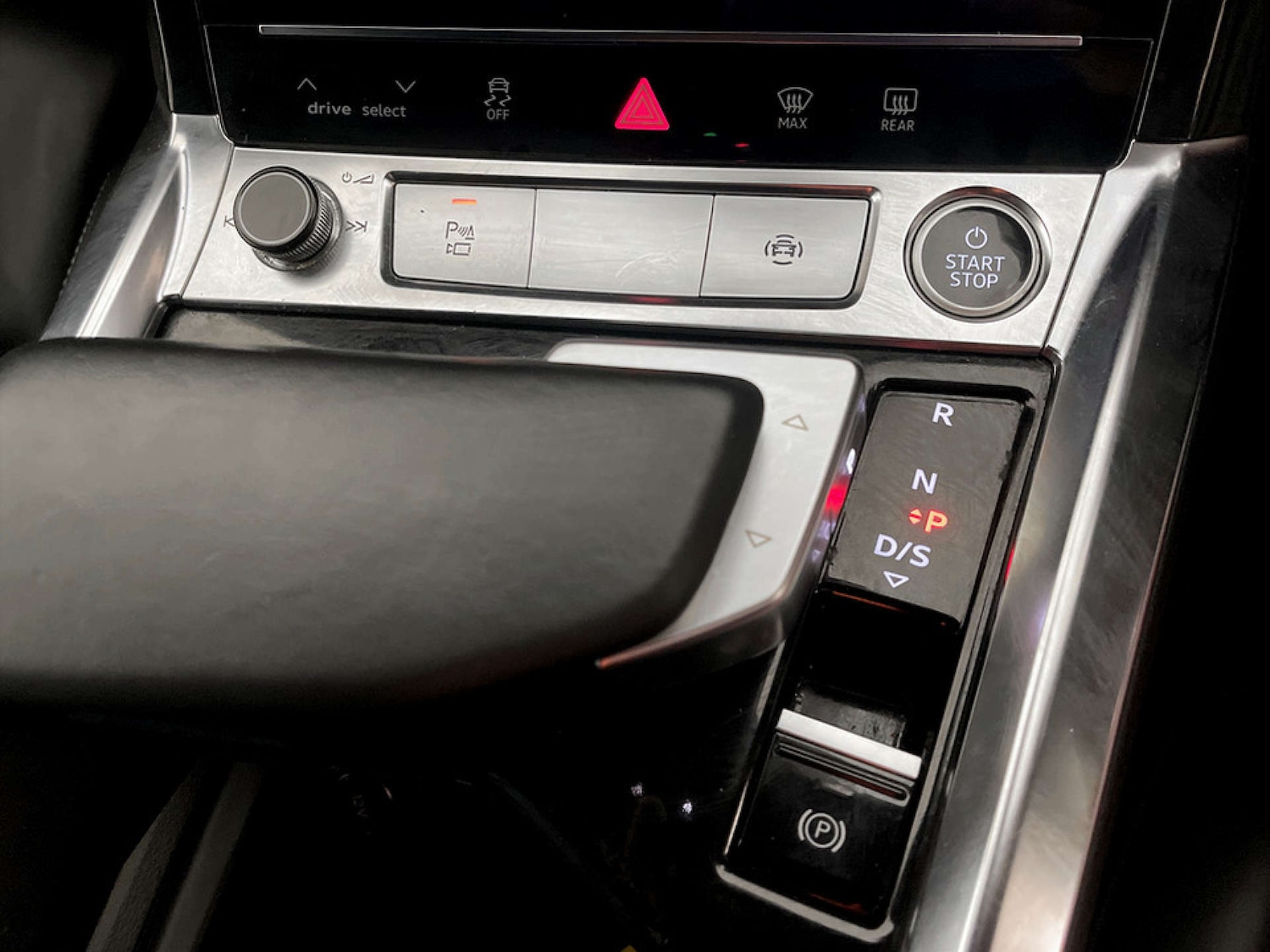 Used Audi e-tron 2022 for sale - 77618861: Photo 25