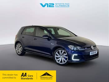 Used Volkswagen Golf 2018 for sale - 79841716: Photo