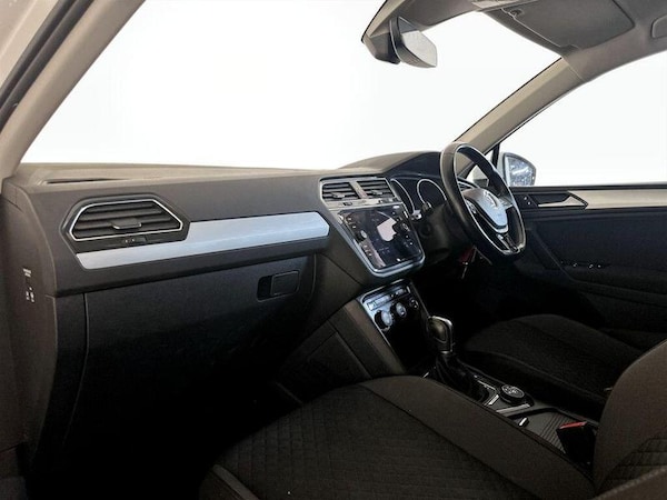 Used Volkswagen Tiguan 2018 for sale - 76017196: Photo 12