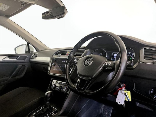 Used Volkswagen Tiguan 2018 for sale - 76017196: Photo 17