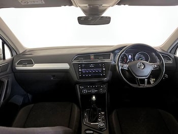 Used Volkswagen Tiguan 2018 for sale - 76017196: Photo 3