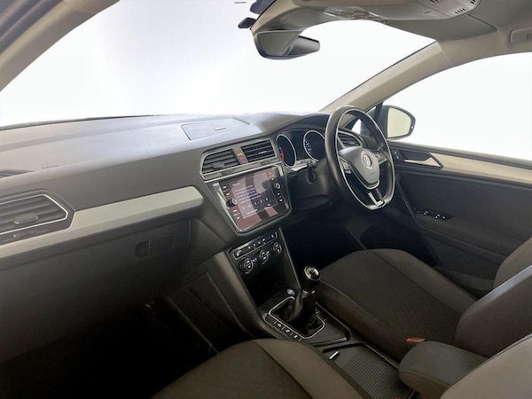 Used Volkswagen Tiguan 2019 for sale - 75711951: Photo 12