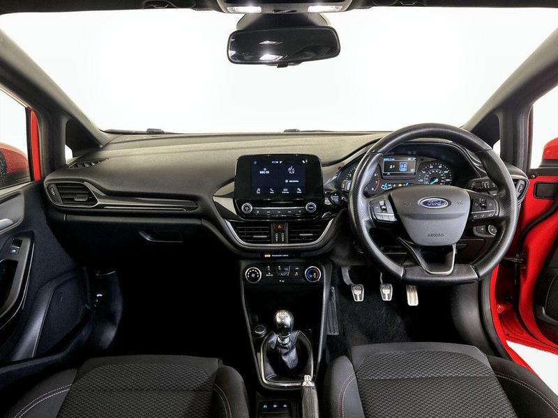 Used Ford Fiesta 2018 for sale - 76382145: Photo 3