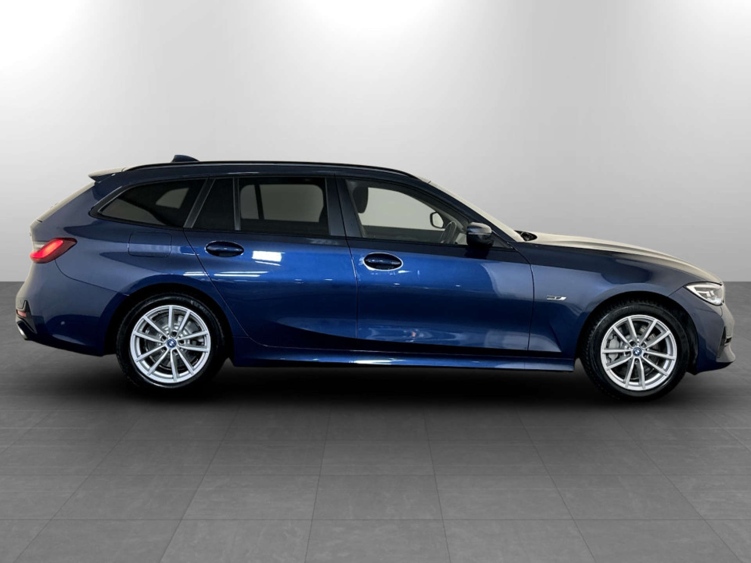 Used BMW 3 Series 2022 for sale - 77383394: Photo 11