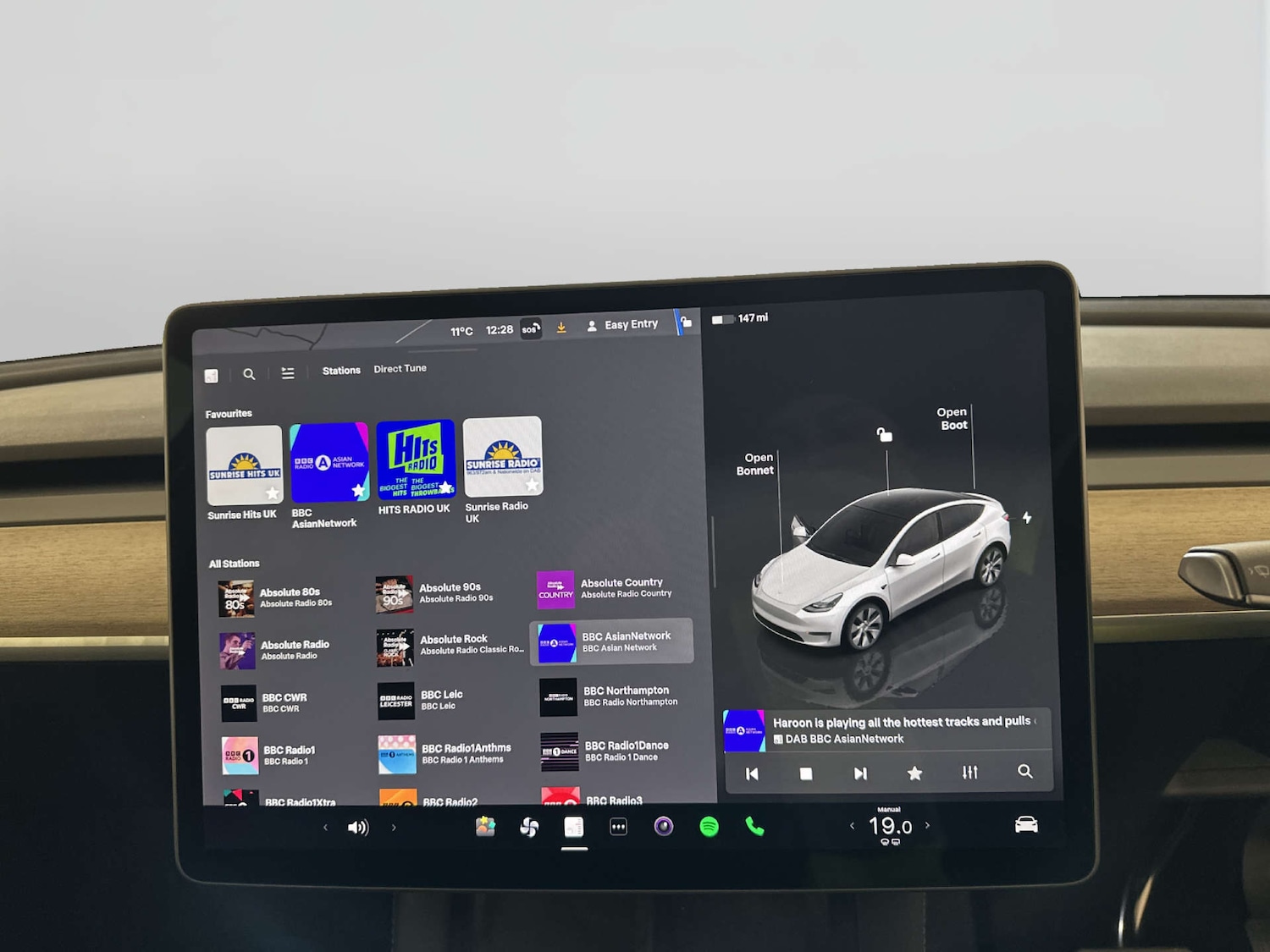 Used Tesla Model Y 2022 for sale - 77953299: Photo 23