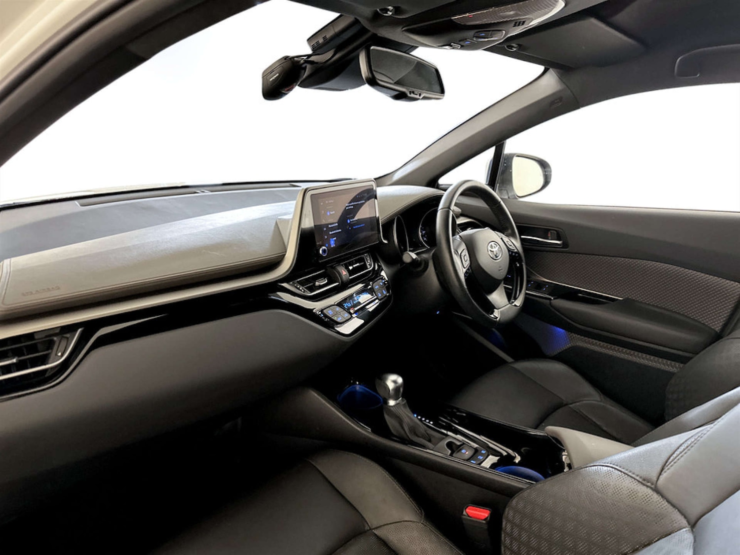 Used Toyota C-HR 2023 for sale - 77185215: Photo 12