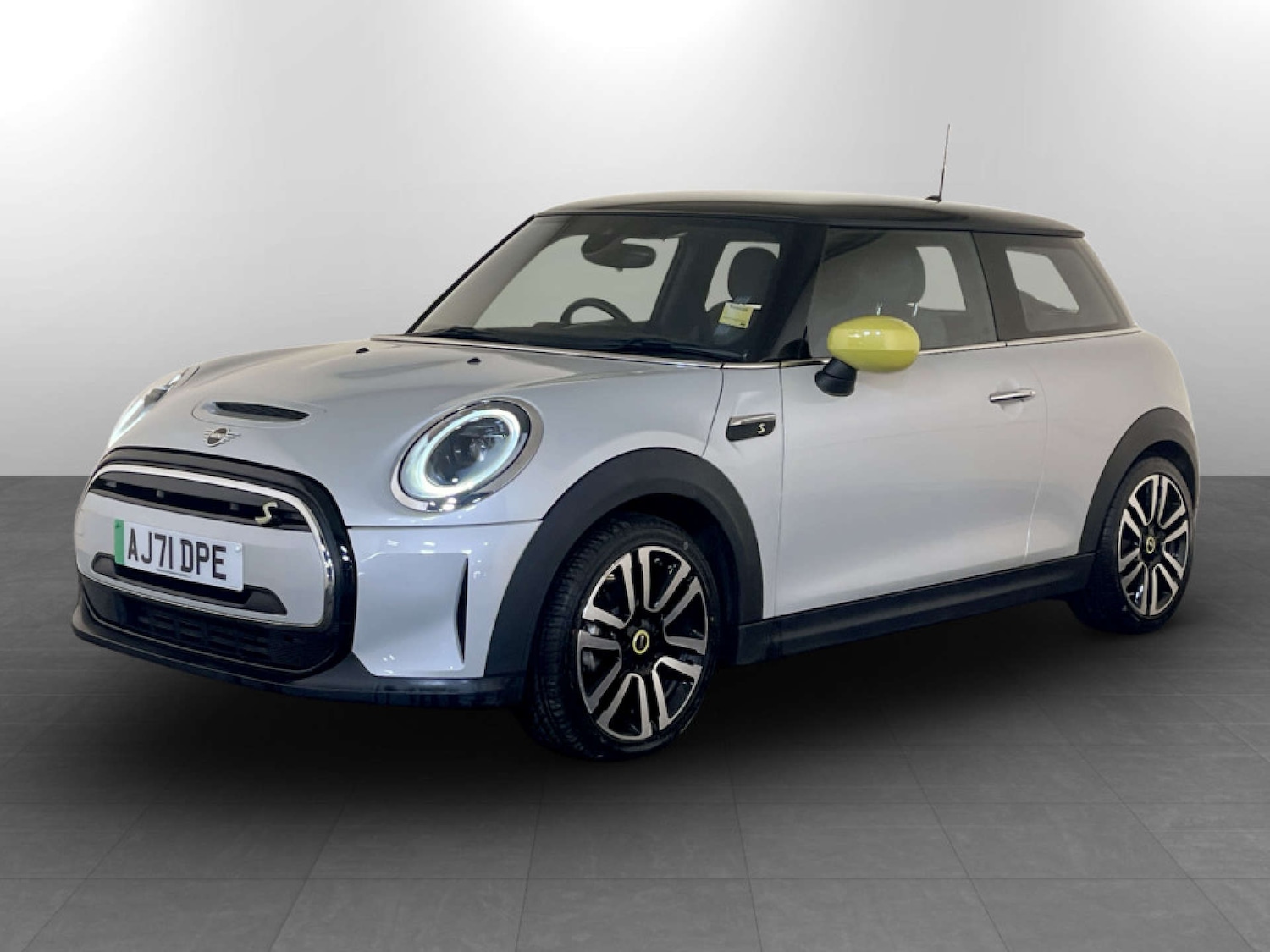 Used MINI Hatch 2021 for sale - 77422869: Photo 6
