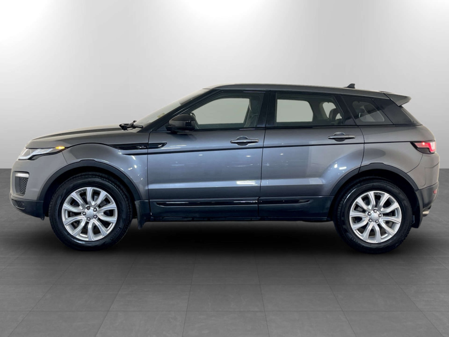 Used Land Rover Range Rover Evoque 2016 for sale - 77422843: Photo 7