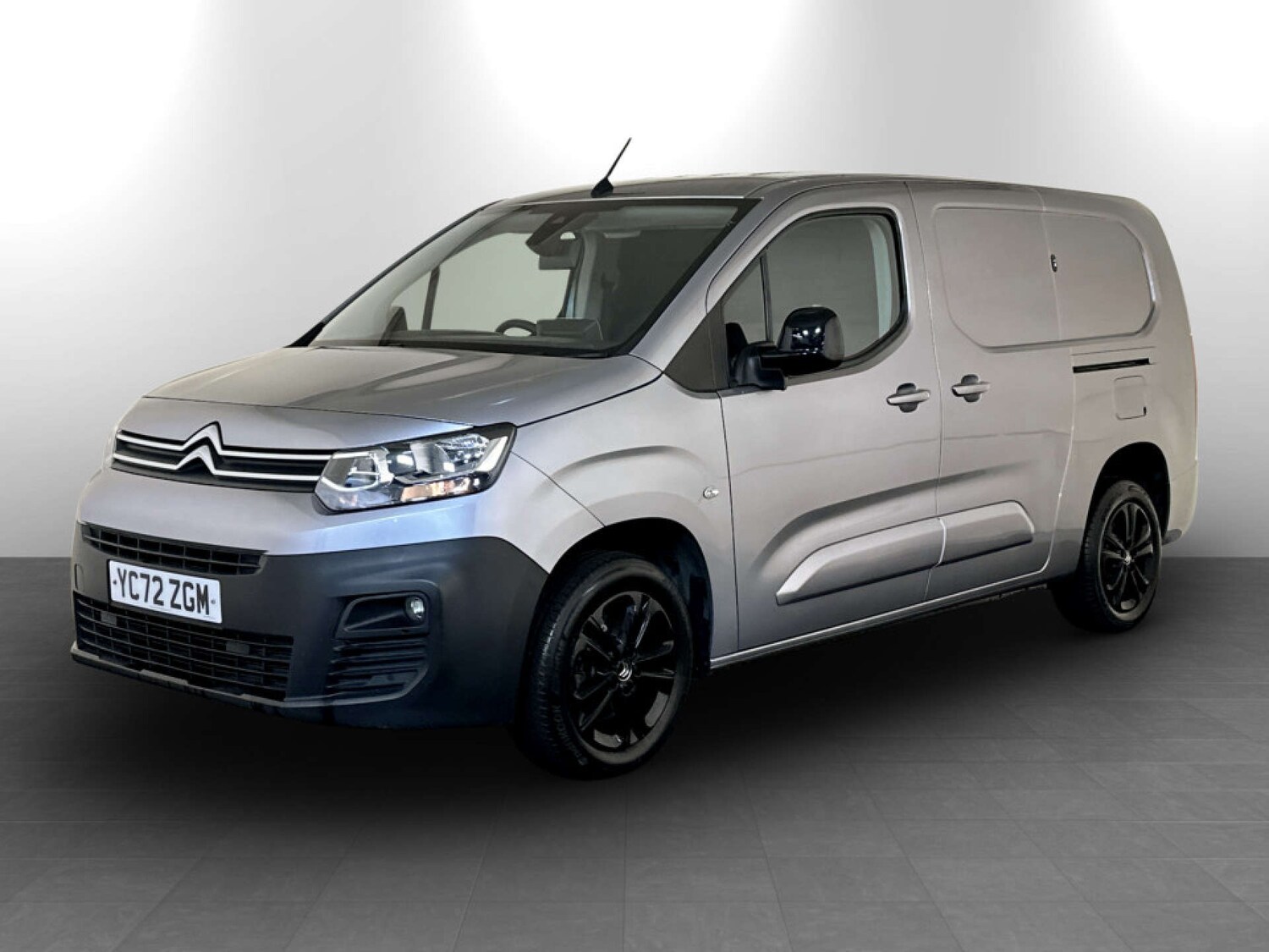 Used Citroen Berlingo 2022 for sale - 77745619: Photo 5