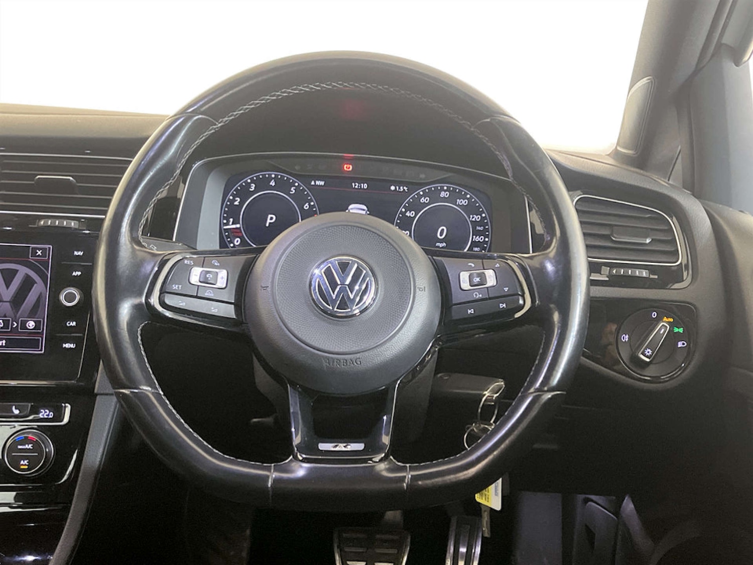 Used Volkswagen Golf 2018 for sale - 77422862: Photo 16