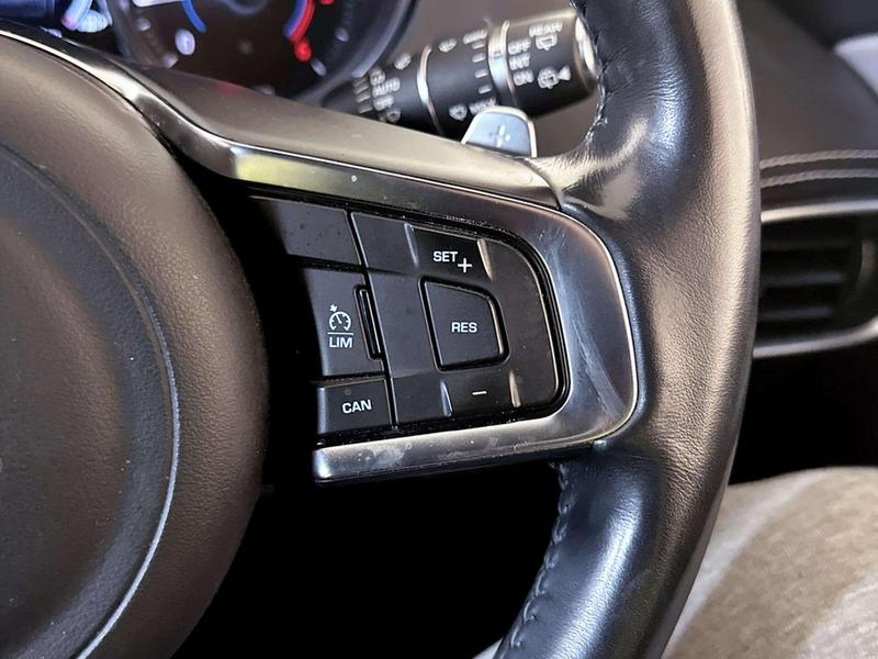 Used Jaguar F-Pace 2018 for sale - 77152168: Photo 19