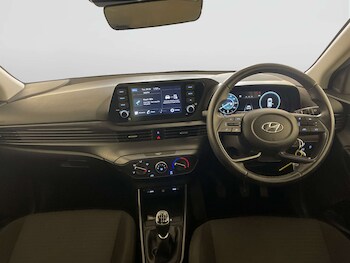 Used Hyundai i20 2023 for sale - 78412461: Photo