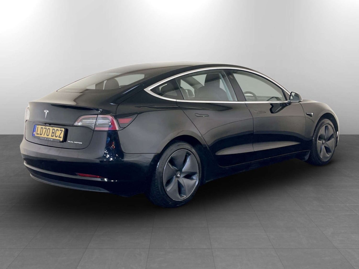 Used Tesla Model 3 2020 for sale - 77621924: Photo 9