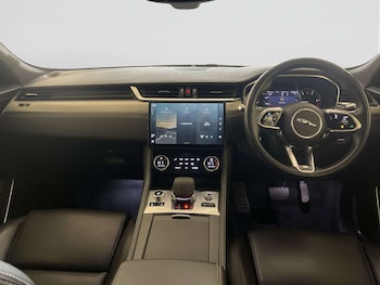 Used Jaguar F-Pace 2021 for sale - 77877324: Photo