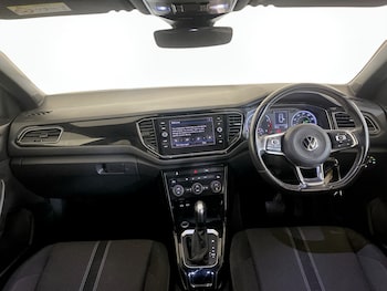 Used Volkswagen T-Roc 2021 for sale - 75500246: Photo