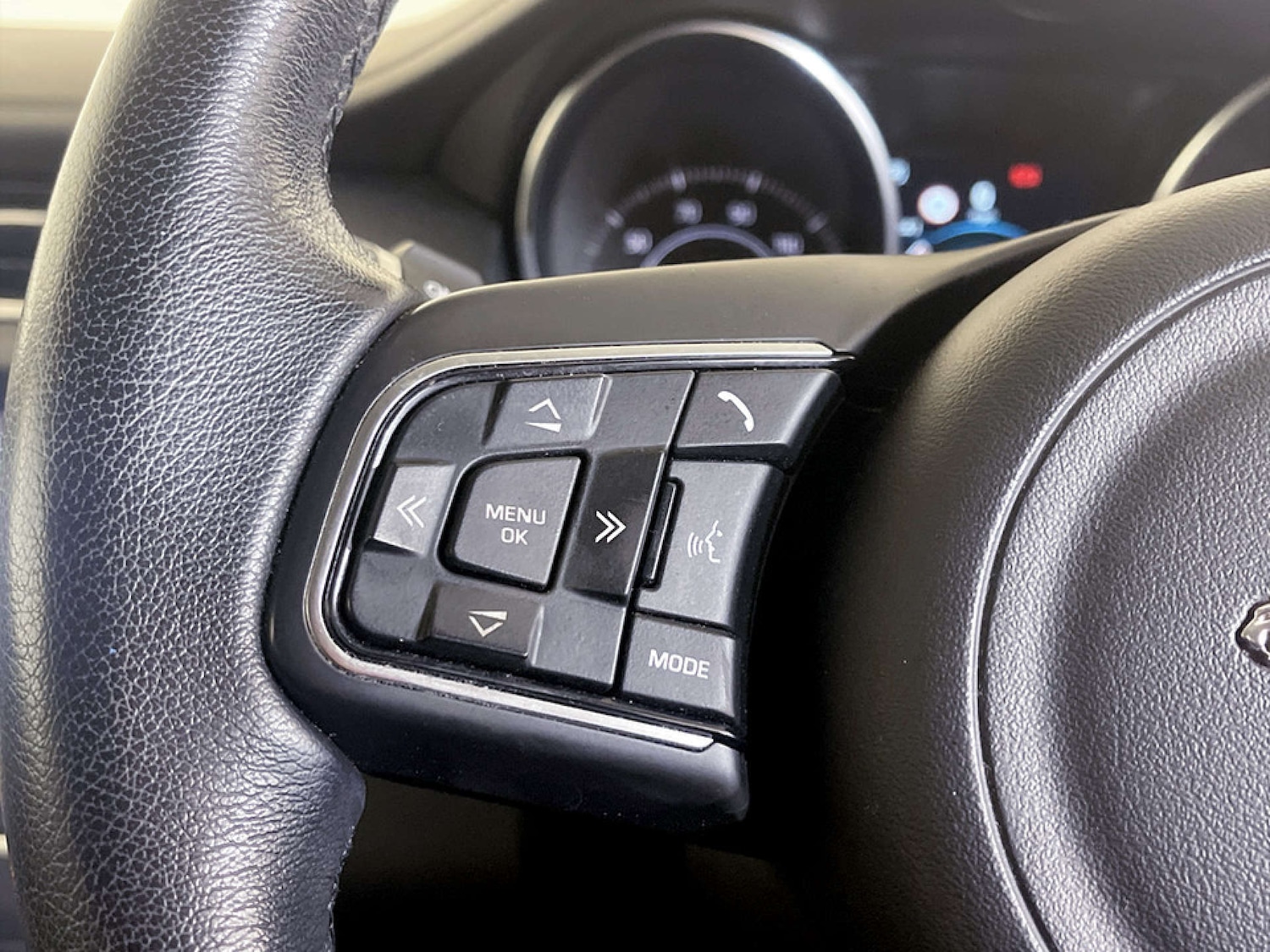 Used Jaguar E-Pace 2019 for sale - 77406142: Photo 15