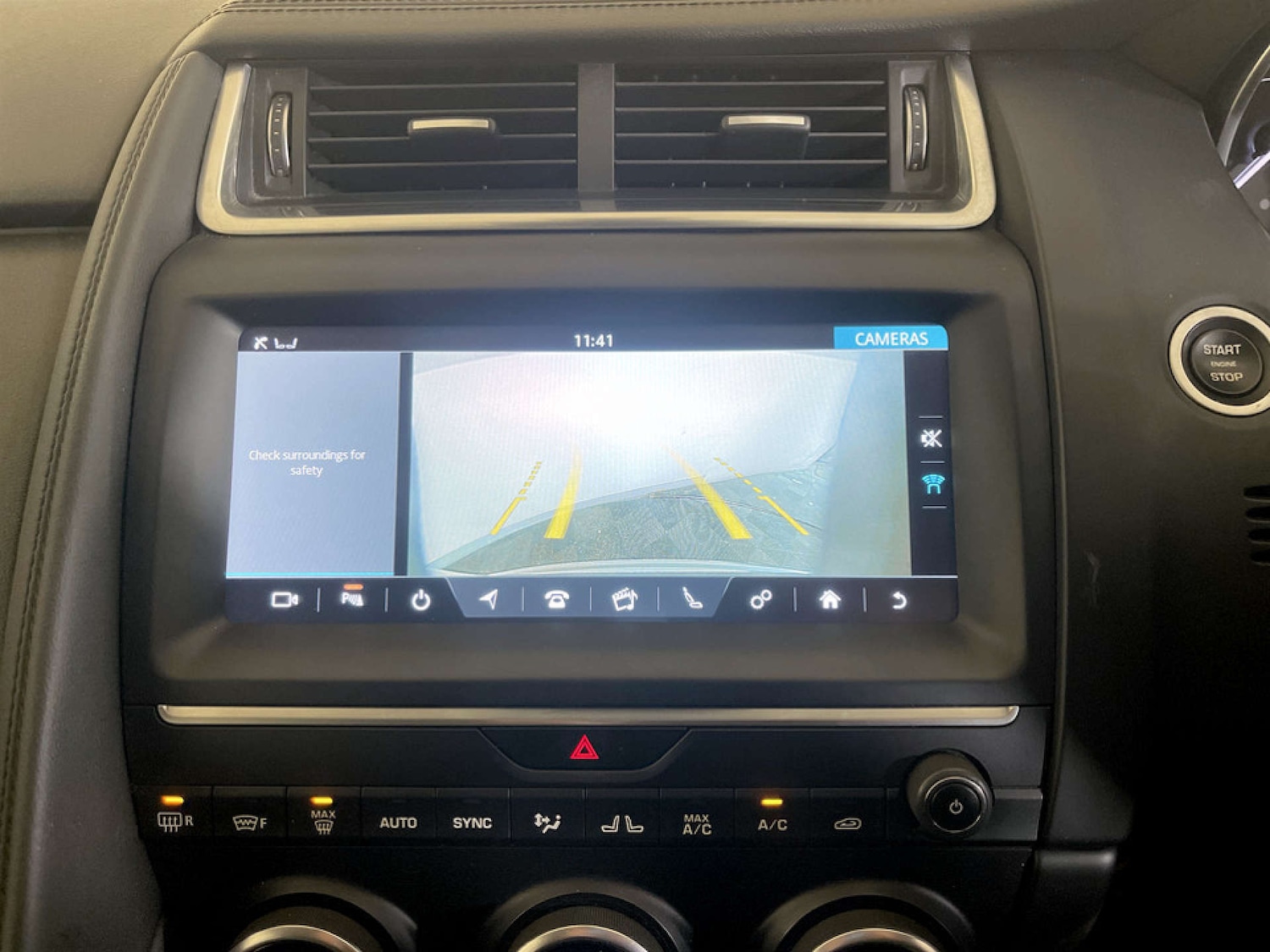 Used Jaguar E-Pace 2019 for sale - 77406142: Photo 17