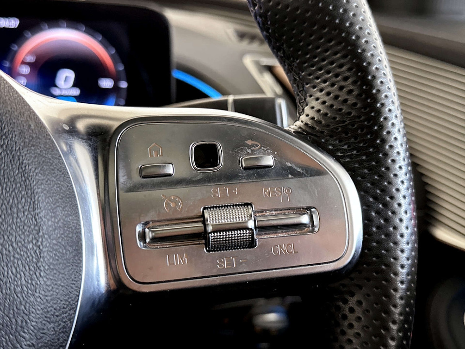 Used Mercedes-Benz EQC 2021 for sale - 77547691: Photo 19