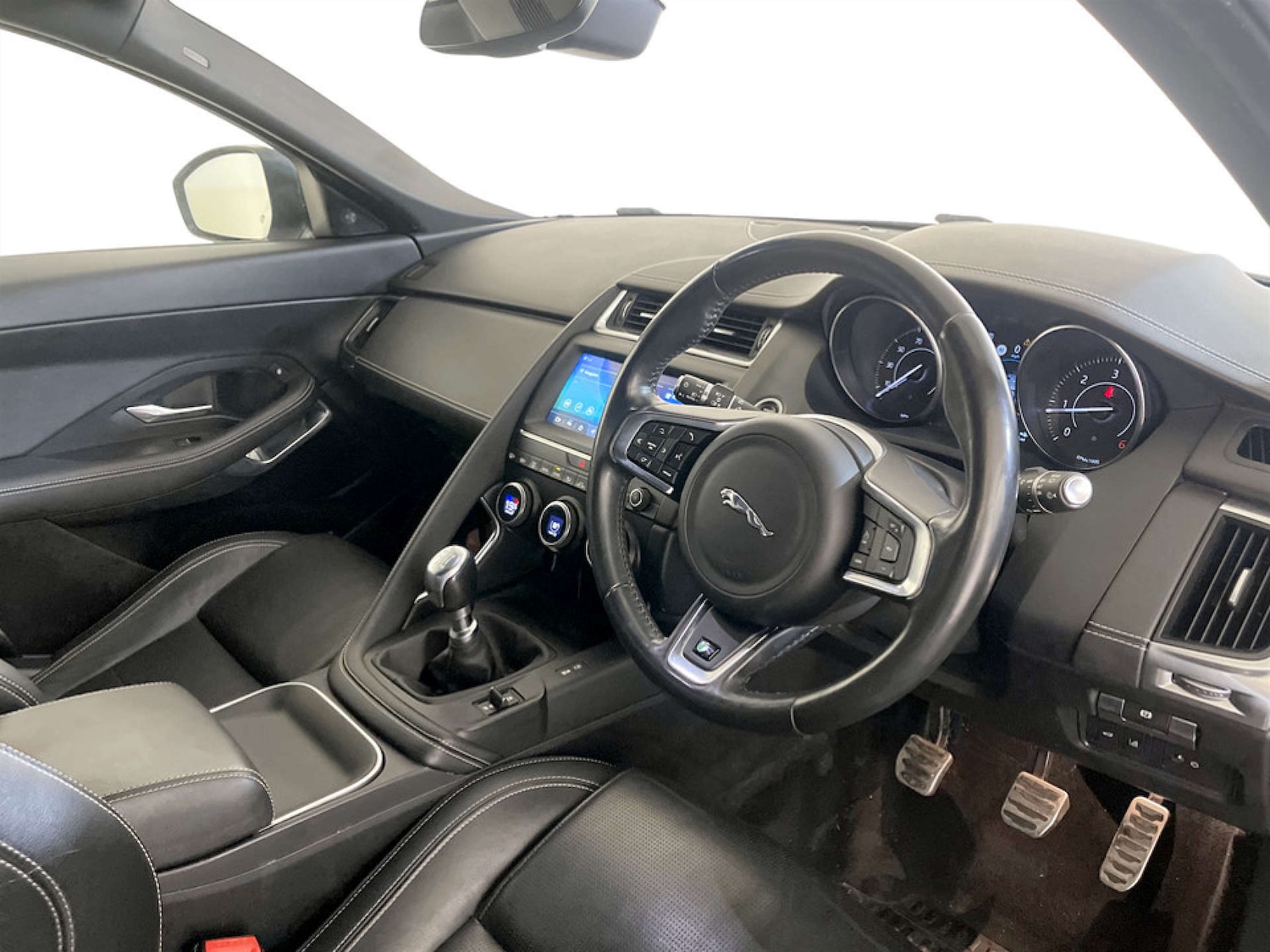 Used Jaguar E-Pace 2018 for sale - 77745608: Photo 15