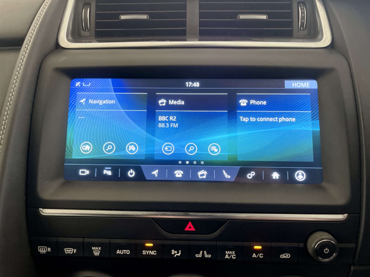 Used Jaguar E-Pace 2018 for sale - 77745608: Photo 23