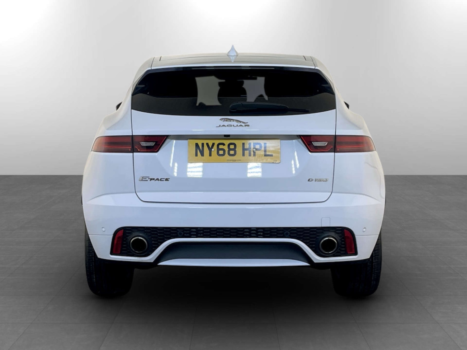 Used Jaguar E-Pace 2018 for sale - 77745608: Photo 9