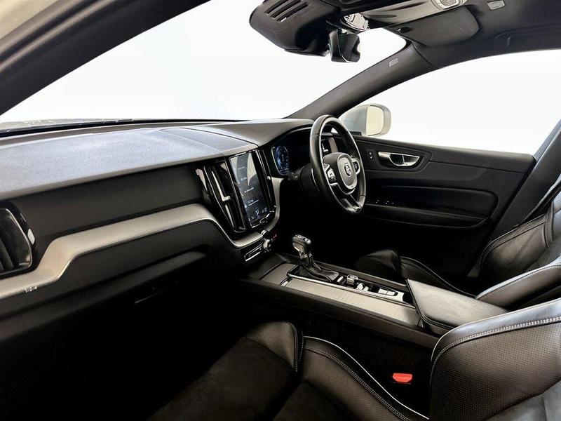 Used Volvo XC60 2018 for sale - 76706070: Photo 12