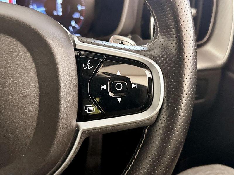 Used Volvo XC60 2018 for sale - 76706070: Photo 20