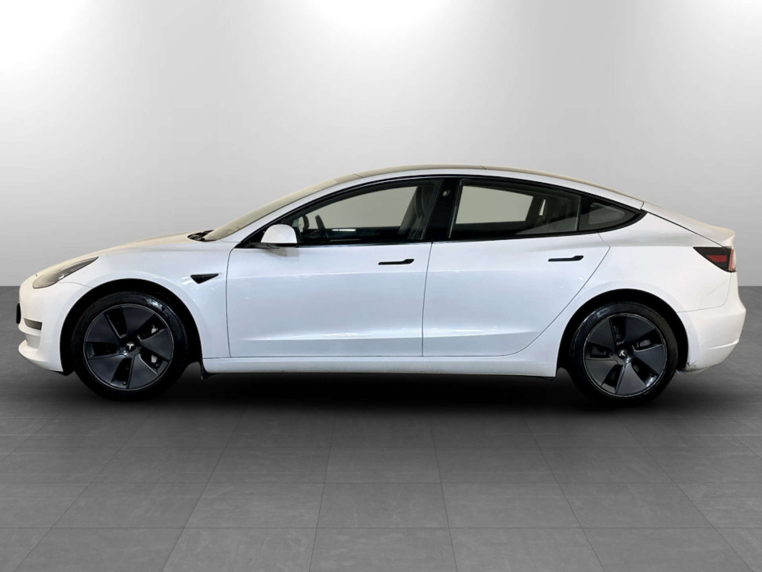 Used Tesla Model 3 2021 for sale - 77262695: Photo 7