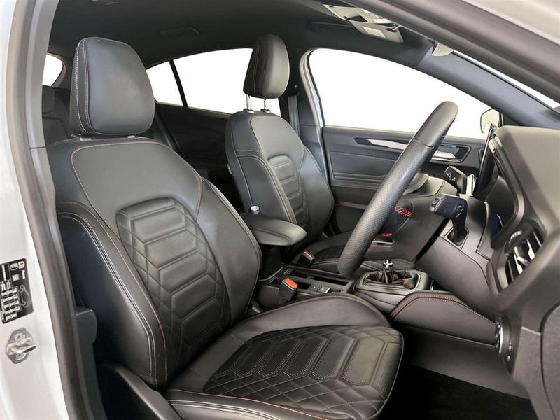 Used Ford Focus 2023 for sale - 77095699: Photo 13